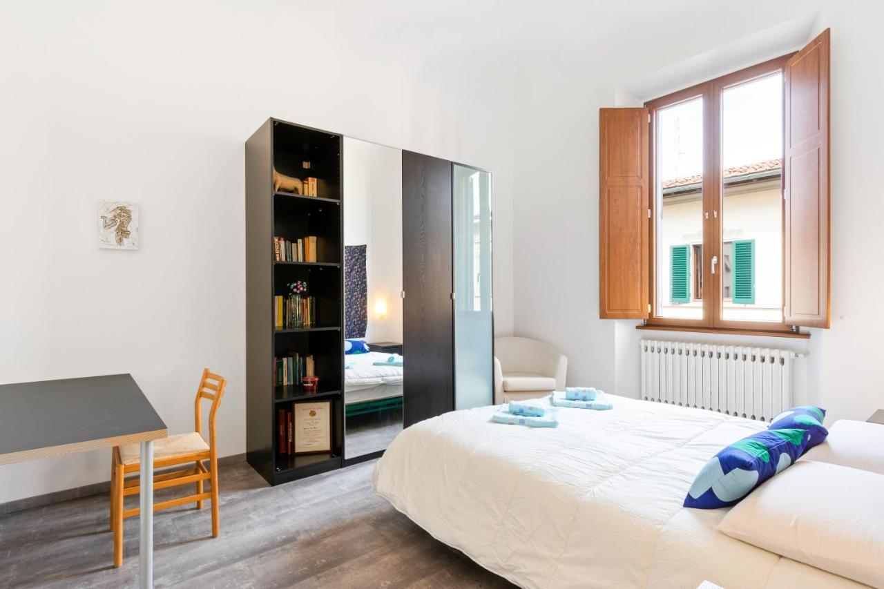 Piazza Alberti Apartment With Terrace Florence Luaran gambar