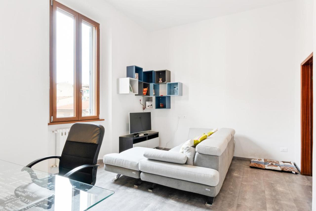 Piazza Alberti Apartment With Terrace Florence Luaran gambar