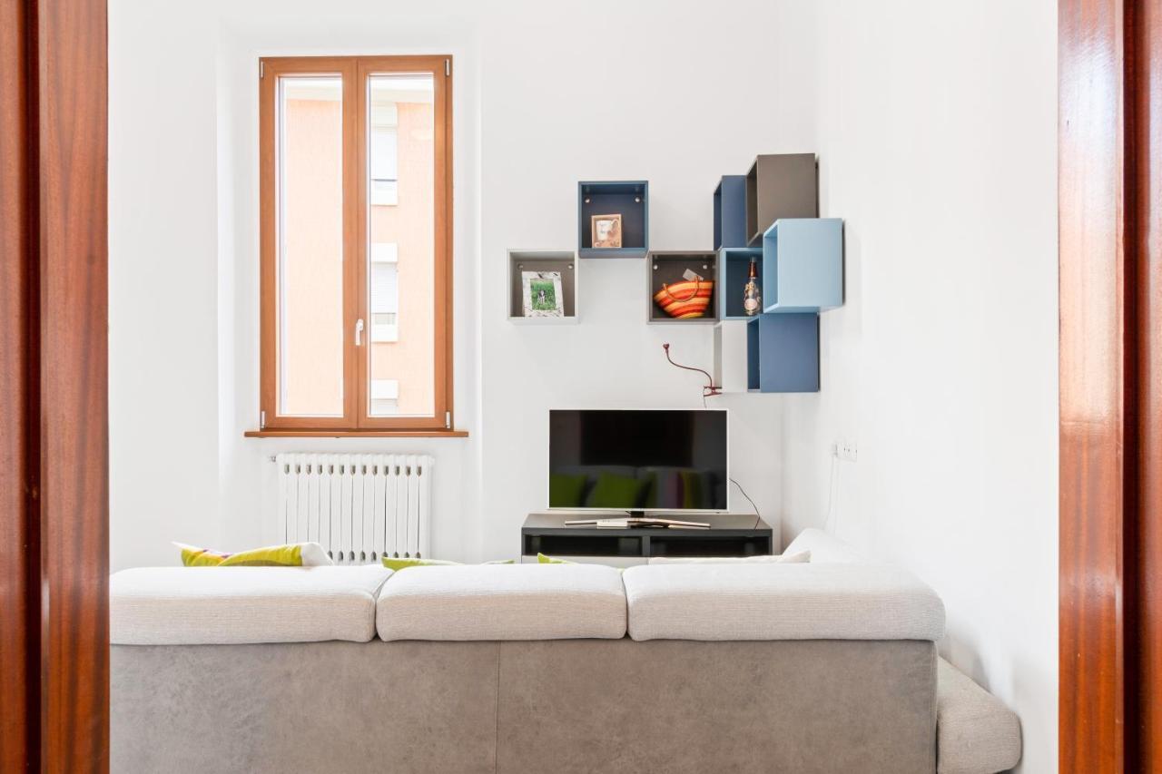 Piazza Alberti Apartment With Terrace Florence Luaran gambar