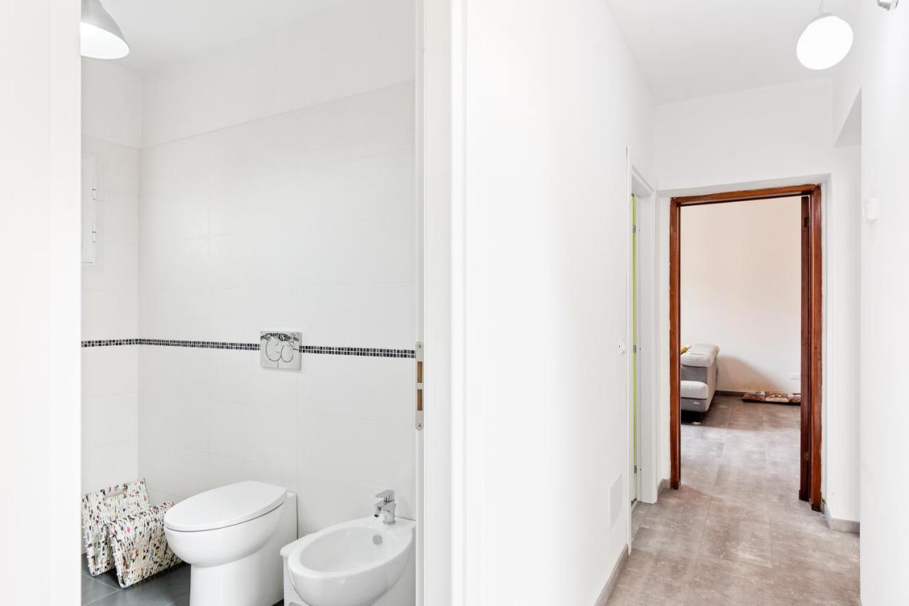 Piazza Alberti Apartment With Terrace Florence Luaran gambar