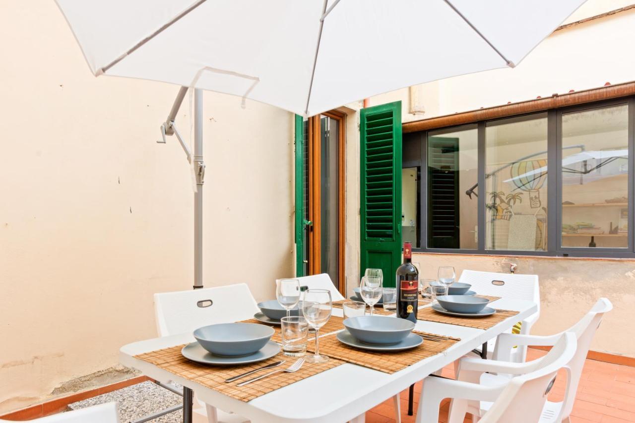 Piazza Alberti Apartment With Terrace Florence Luaran gambar