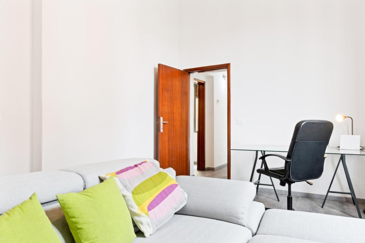 Piazza Alberti Apartment With Terrace Florence Luaran gambar