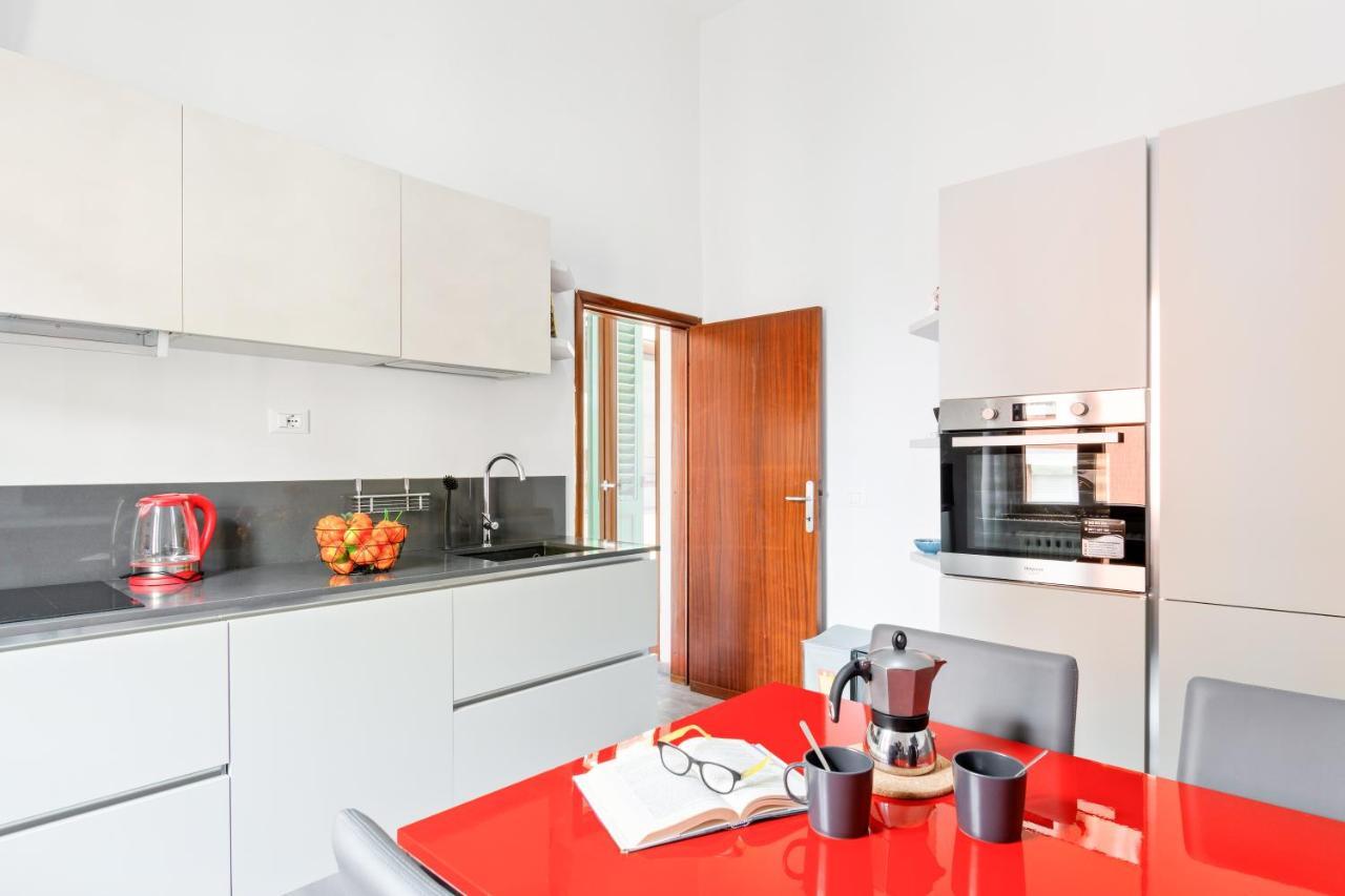 Piazza Alberti Apartment With Terrace Florence Luaran gambar